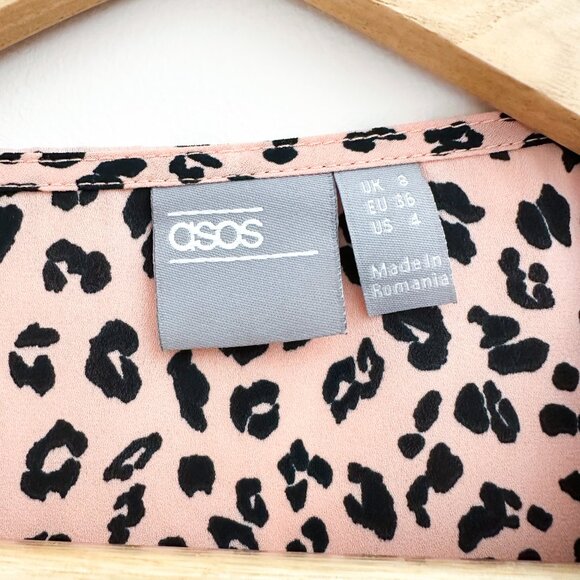 ASOS Leopard Animal Print Blouse Flowy Blush Pink Peach Dressy Going Out Top - Picture 3 of 5